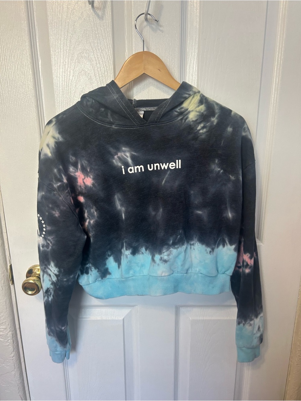 Tie-Dye Cropped Hoodie Sweatshirt - Black & Blue
